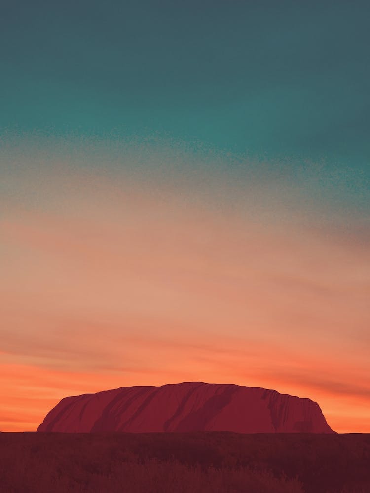 Uluru Ayers Rock Australie Voyage Ciel Rouge Coucher de Soleil