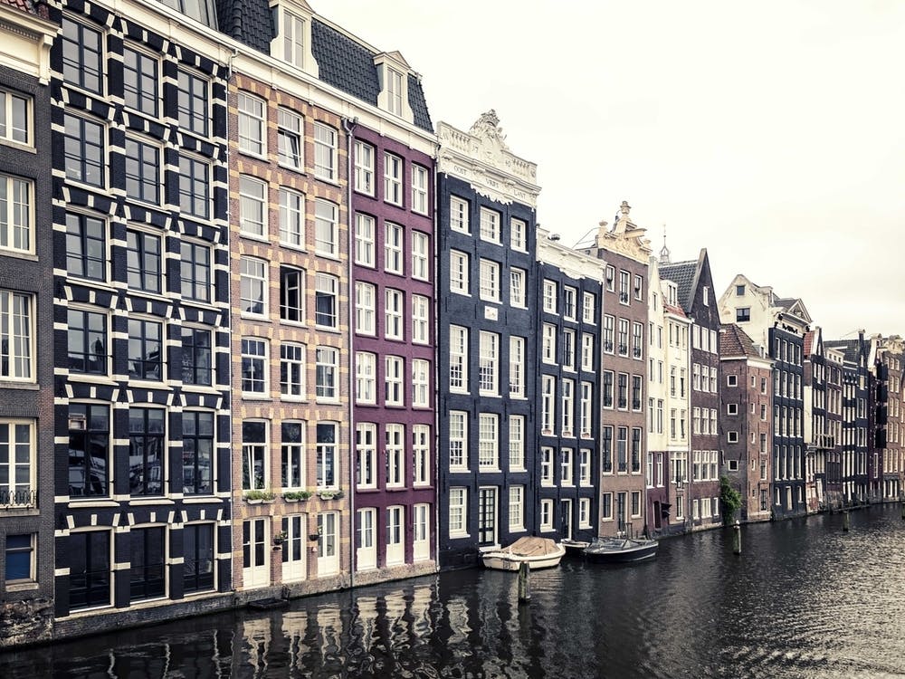 Damrak Buildings