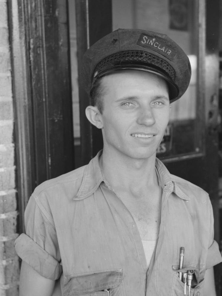 Service Station Operator, Seminole, Oklahoma By Russell Lee