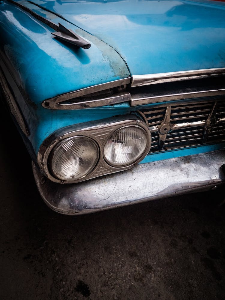 Cuban Car Headlights