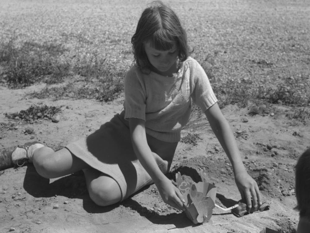 Child Of A Farm Worker Living At The Fsa (Farm Security Administration) Labor Camp, Caldwell, Idaho By Russell Lee