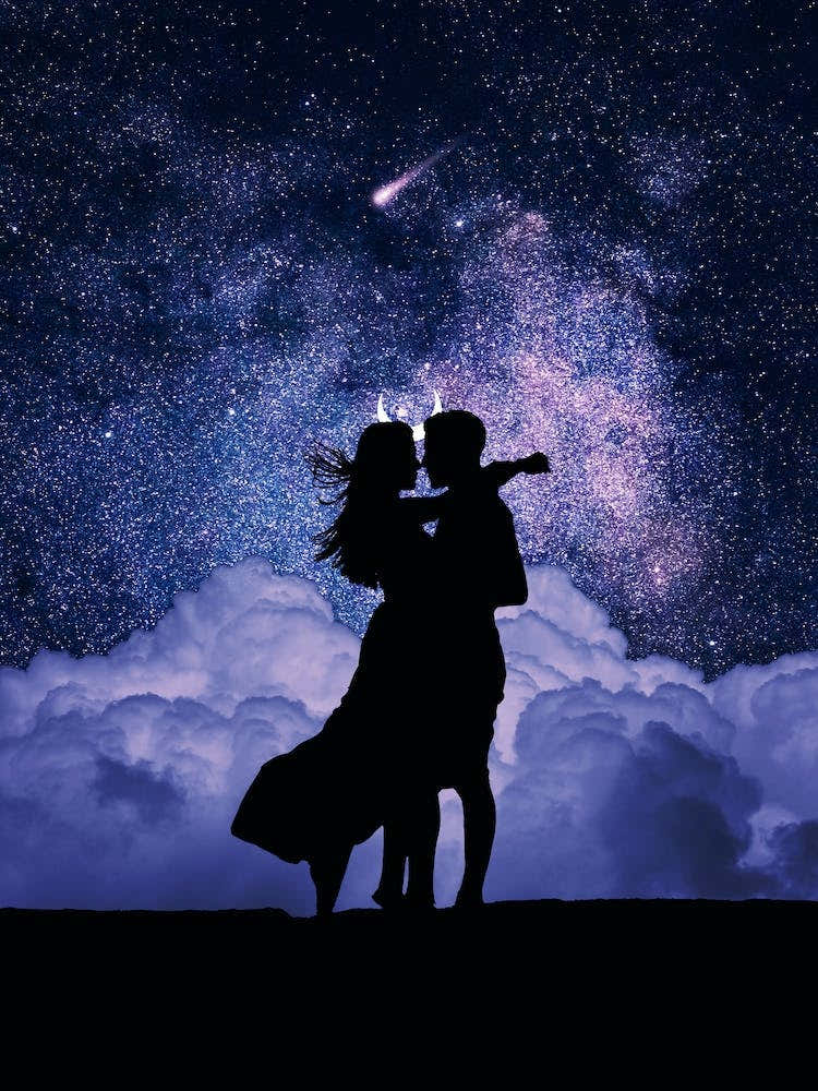 Couple Kissing Under The Sky Full Stars