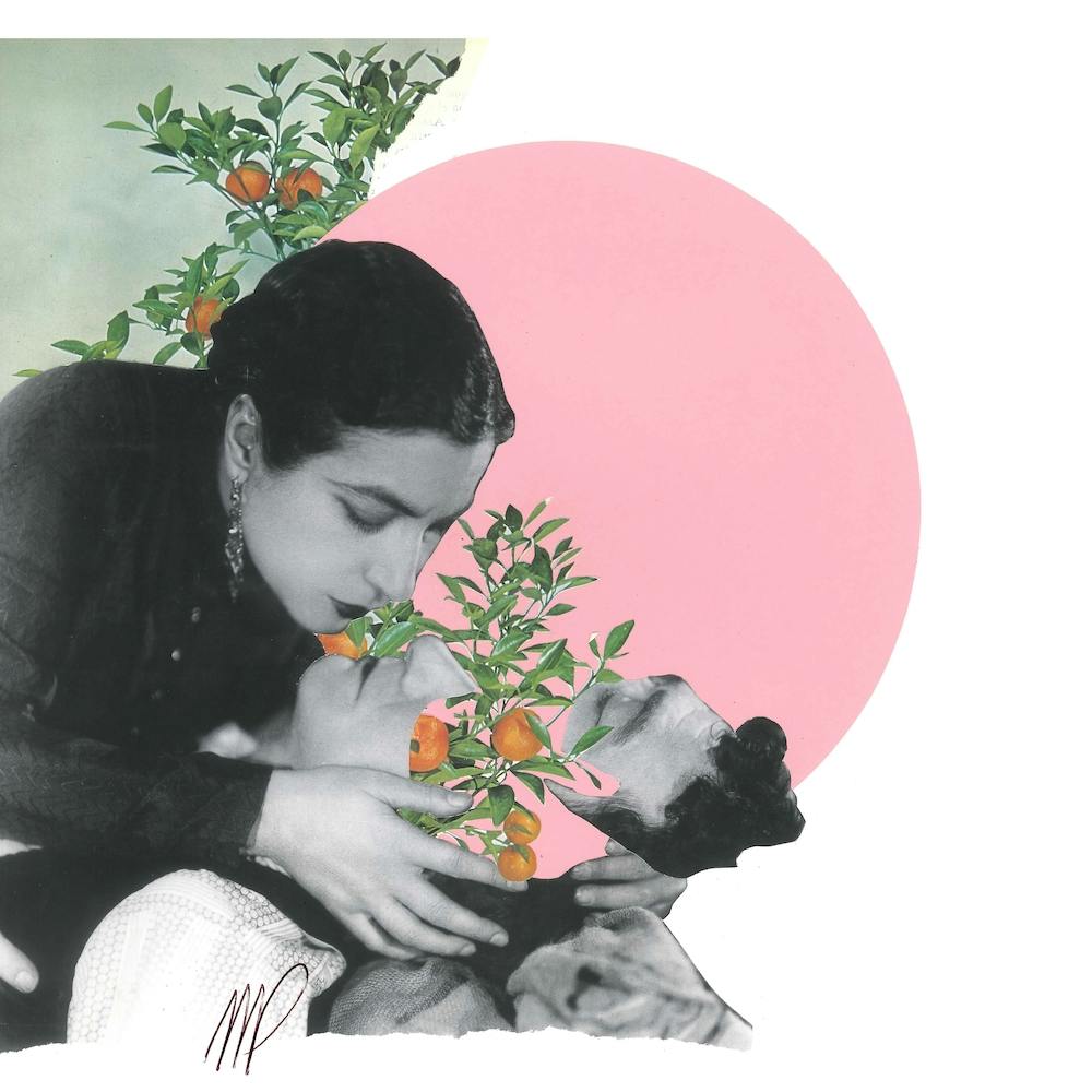 Blooming Kiss Square