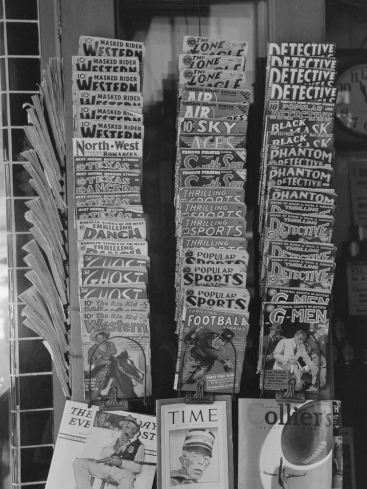 Display Of Magazines For Sale, Taylor, Texas By Russell Lee