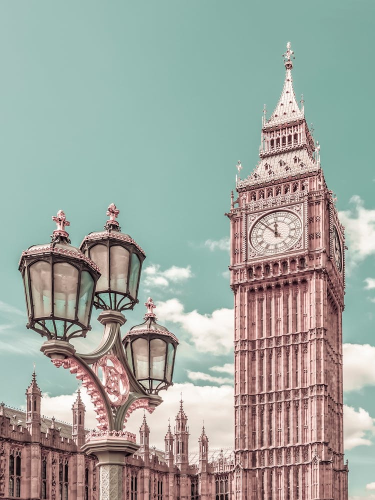 Elizabeth Tower London Urban Vintage Style