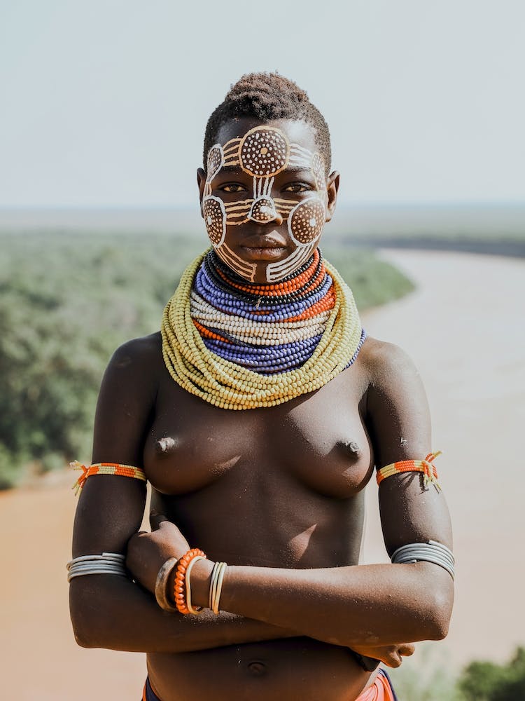 Karo Woman II