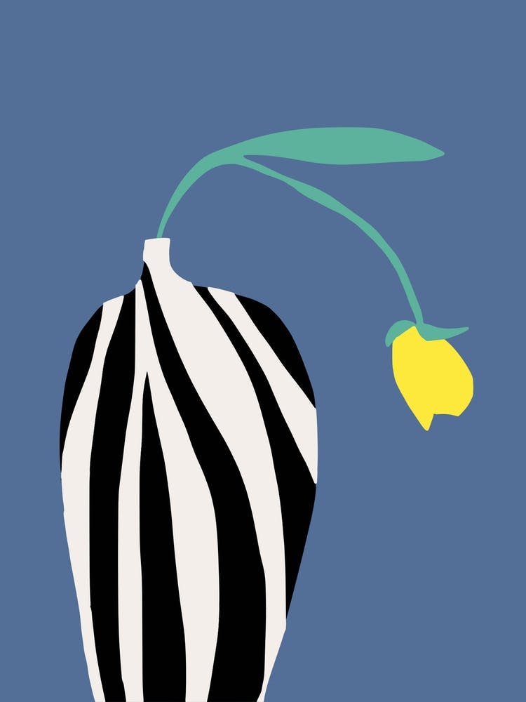 Tulipe dans un vase à rayures zèbre