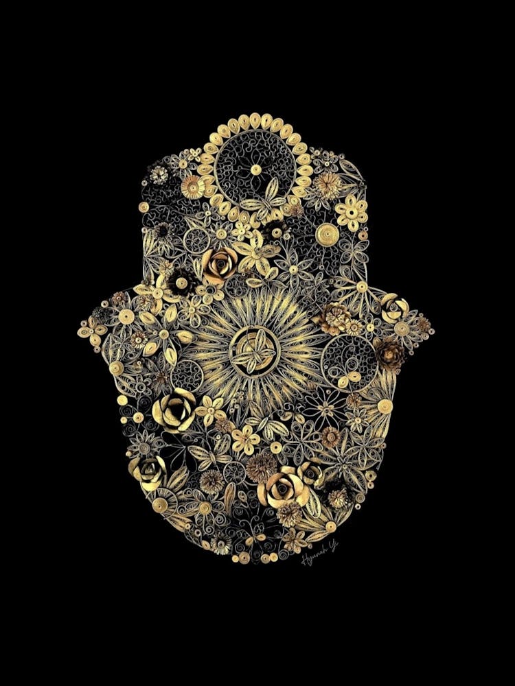 Golden beauty hamsa