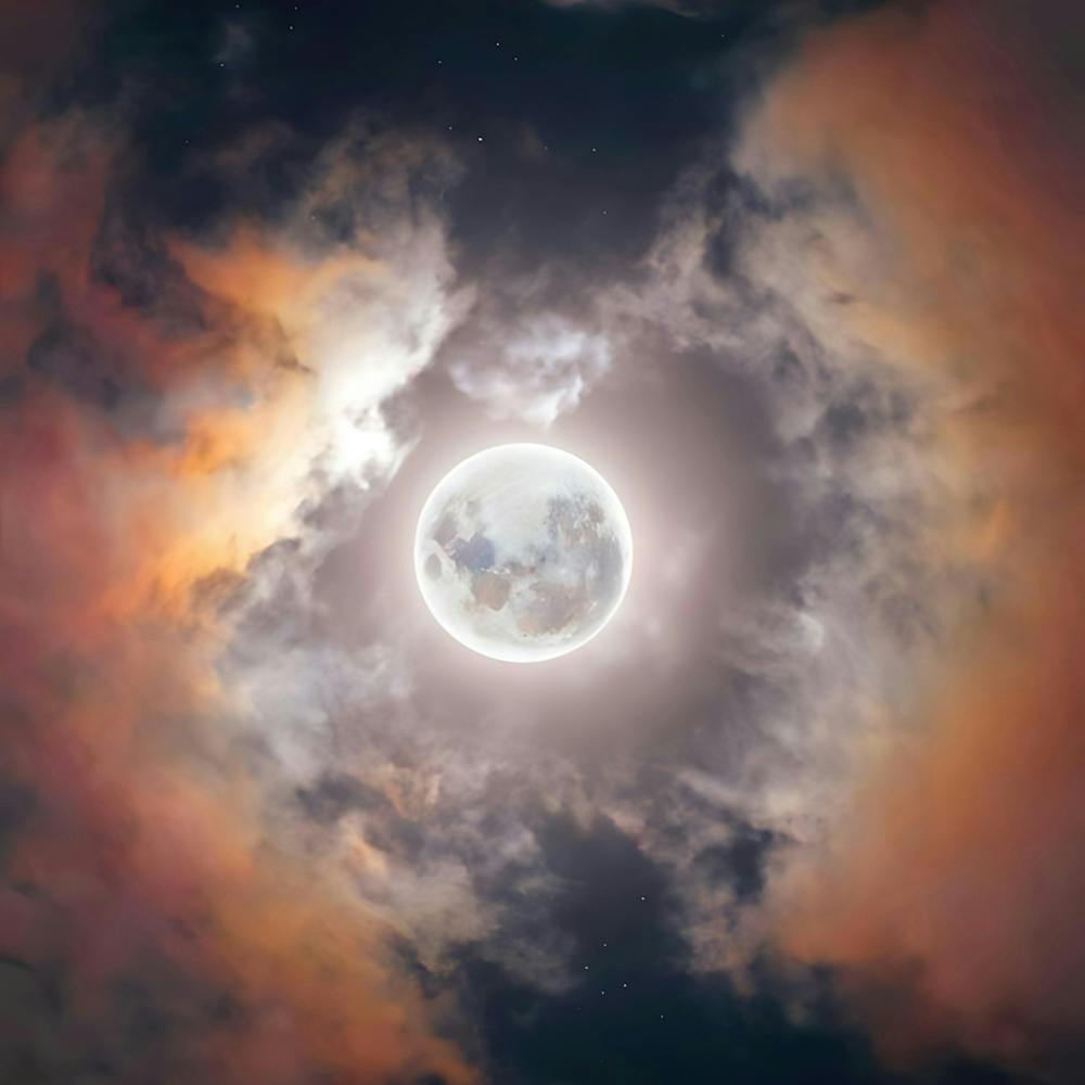 Full Moon In The Sky 6