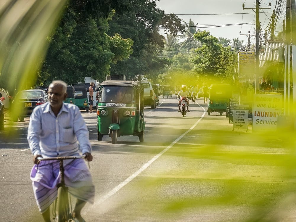 Sri Lankan road