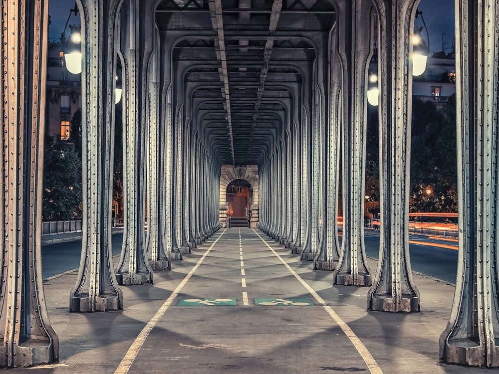 Bir Hakeim Bridge