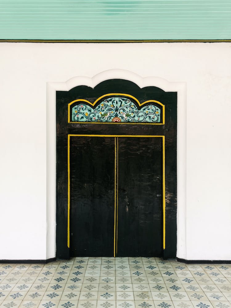 Indonesia Decorated Door 2