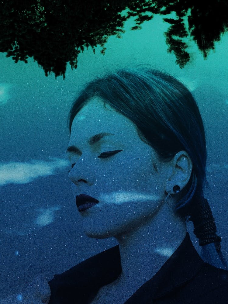 Dream Night Girl