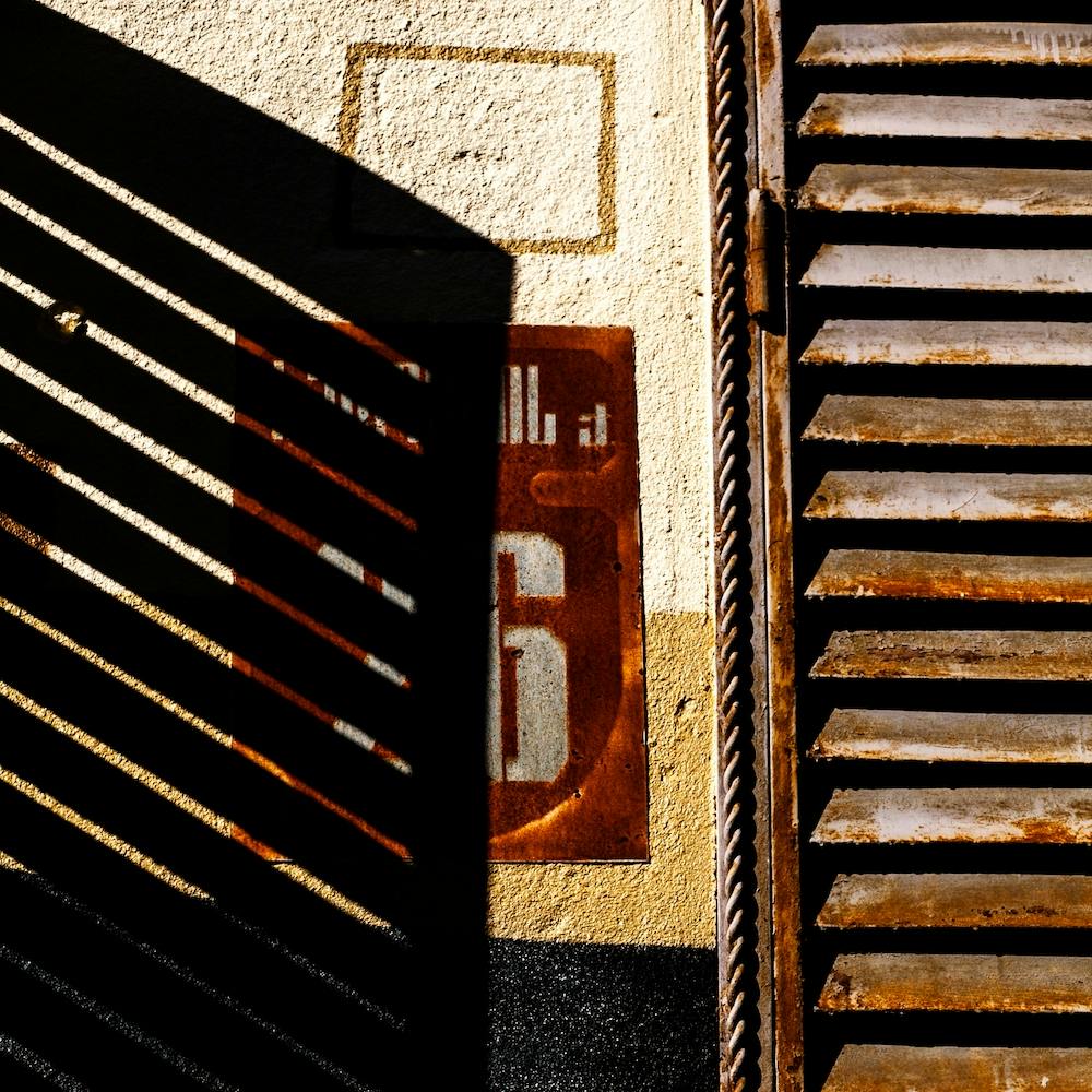 city ​​shadows