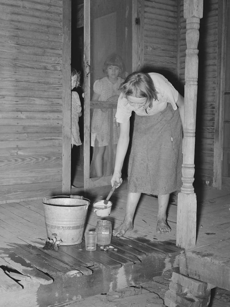 Daughter Of Tenant Farmer Near Muskogee, Oklahoma, Changing Water In Goldfish Bowl, Refer To General
