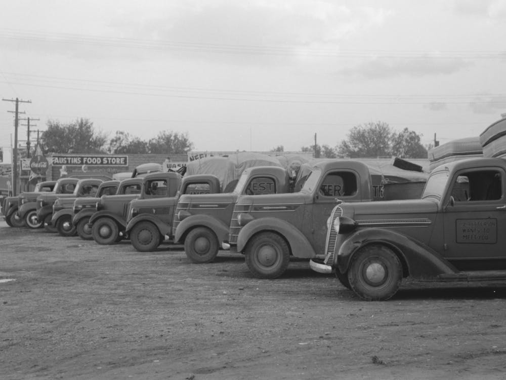 Camions Chargés de Matelas, San Angelo, Texas, Ces Usines de Matelas Utilisent Beaucoup de Coton Local Par Russell Lee