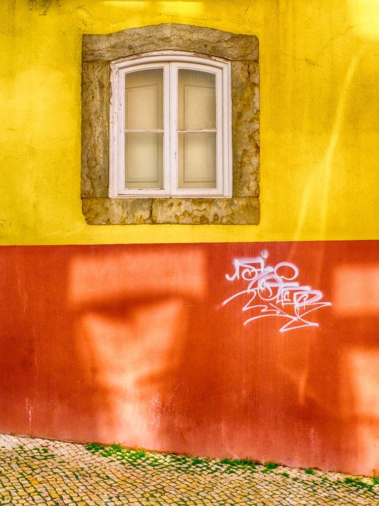 Fenster und Graffiti