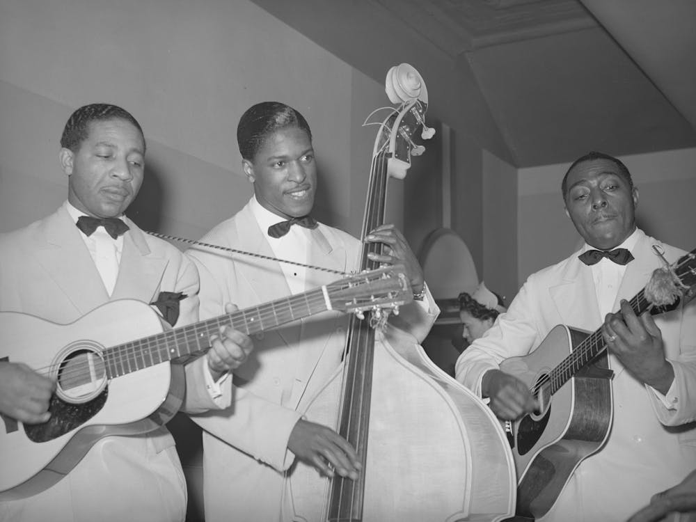 Entertainers At Tavern, Chicago, Illinois By Russell Lee 1