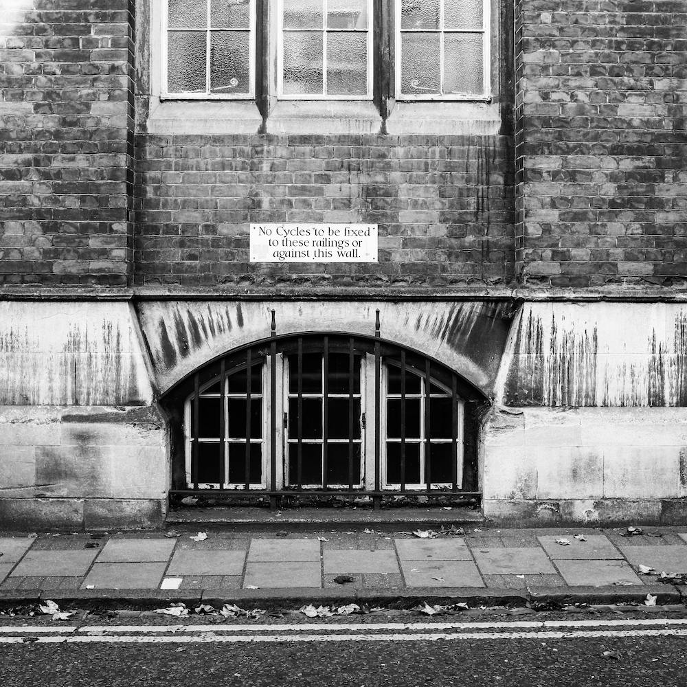 No Cycles Square