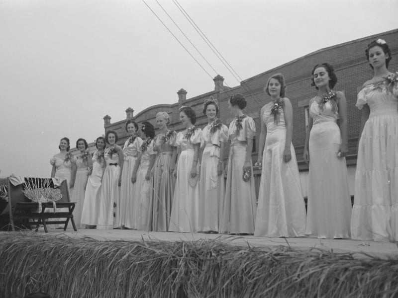 Untitled Photo, Possibly Related To Princesses, National Rice Festival, Crowley, Louisiana By Russell Lee