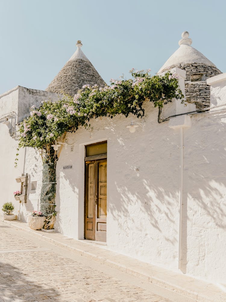 Trulli in Alberobello, Puglia, Italy | Architecture and travel photography