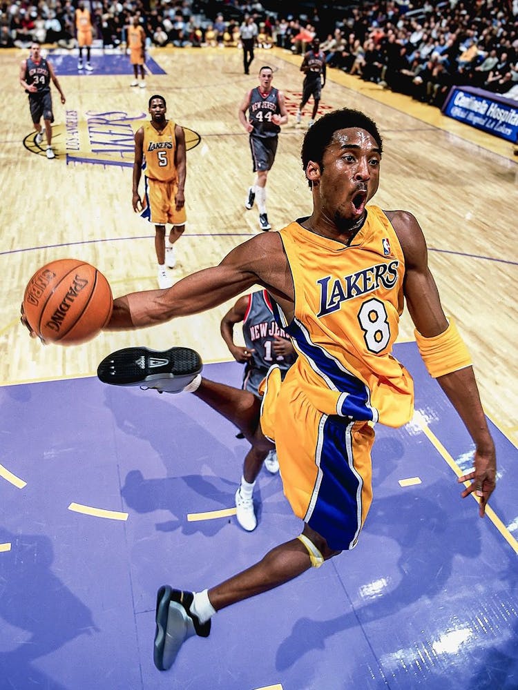 Kobe Bryant / Lakers NBA Basletball