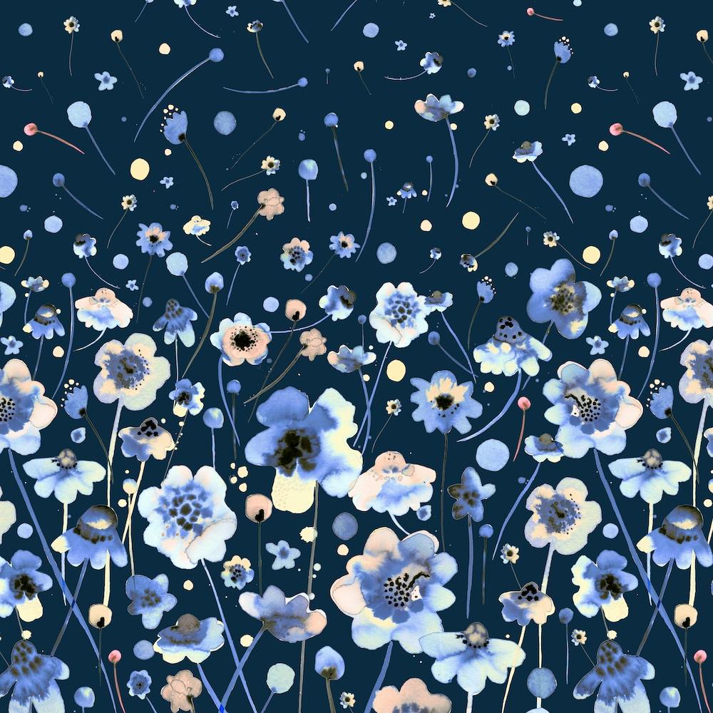 Ink Soft Flowers Navy Degrade Square