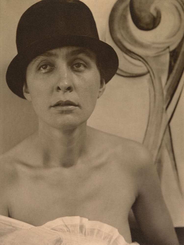 Georgia O’Keeffe (1922), Alfred Stieglitz