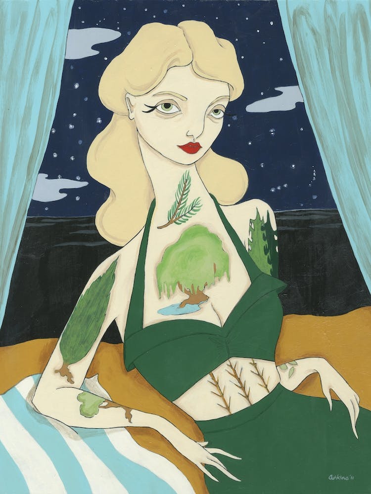 Tätowierte Dame mit Bäumen