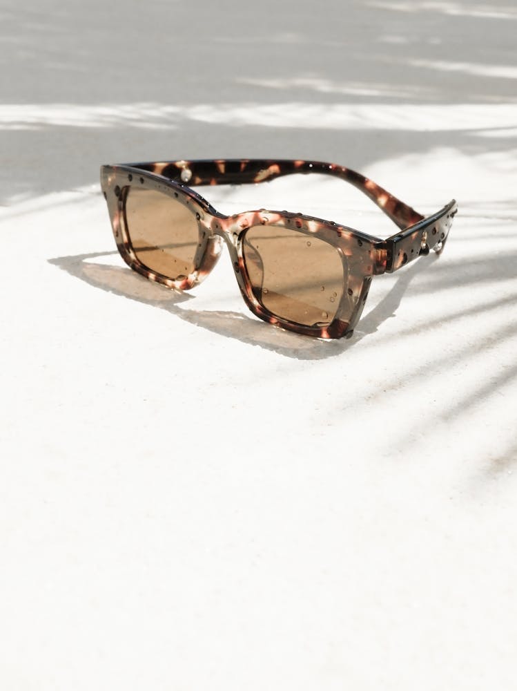 Travel Poster Sun glasses_2262142