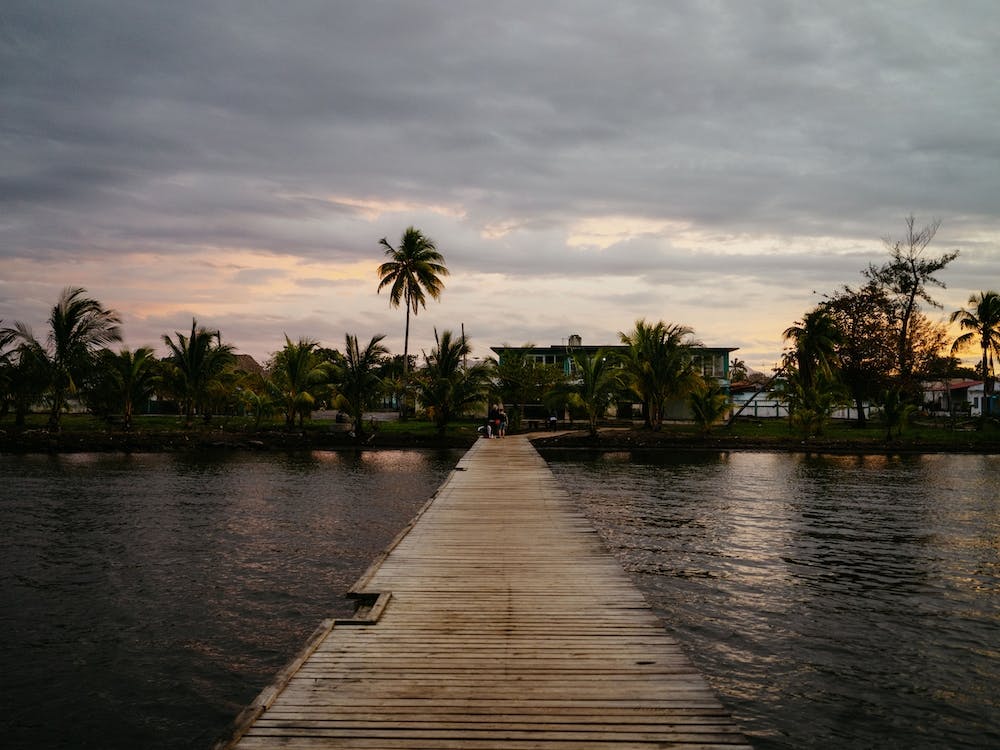 Puerto Esperanza, Cuba
