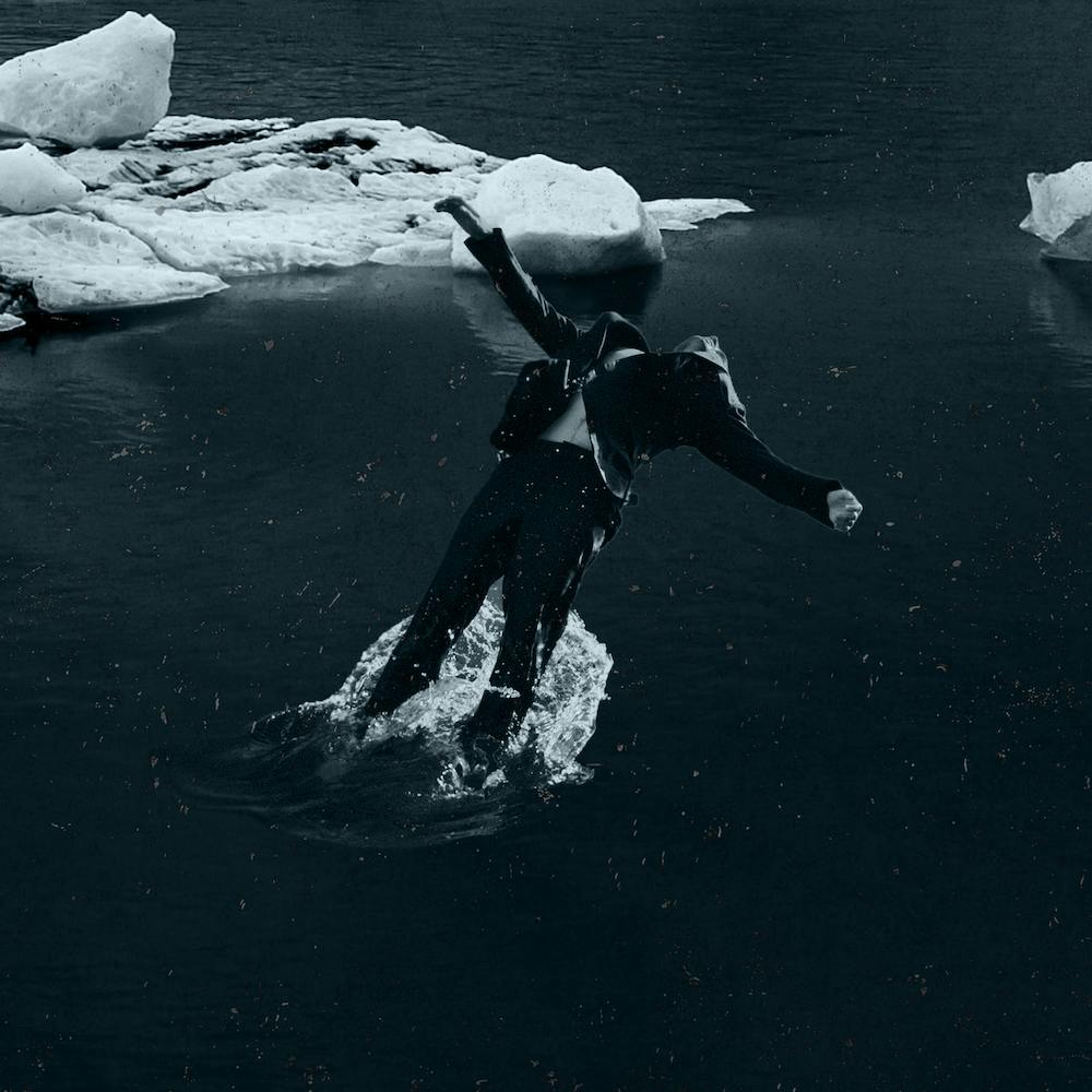 He Falls in Cold Water