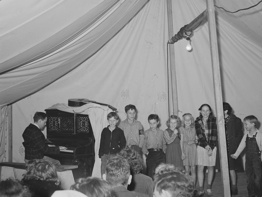 Untitled Photo, Possibly Related To Amateur Night Performers, Fsa (Farm Security Administration) Mobile Camp For