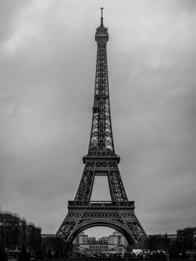 Paris Tour Eiffel Bw
