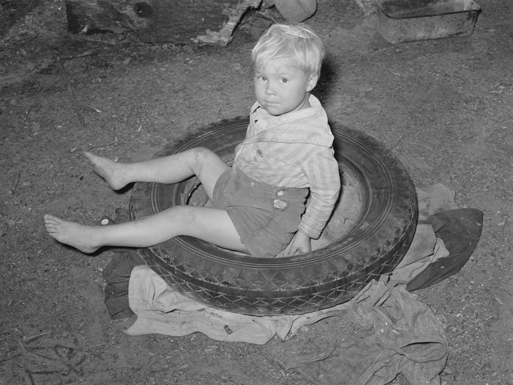 Son Of Itinerant Keymaker Living Near Jefferson, Texas By Russell Lee