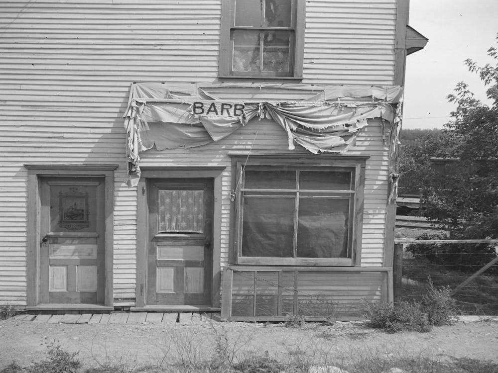 Oil Station And House, Gemmel, Minnesota By Russell Lee