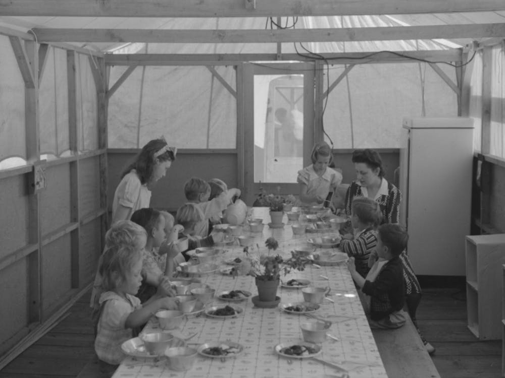 Lunch For Children At The Fsa (Farm Security Administration) S Mobile Camp For Migratory Farm Workers, Odell