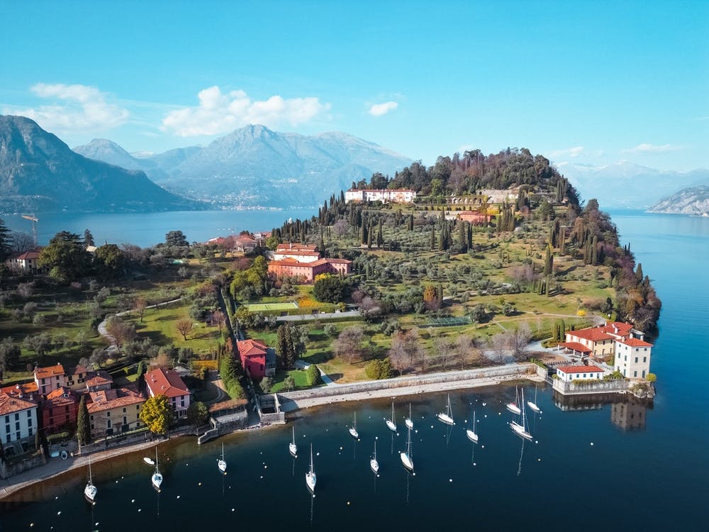 Aerial View Lago Di Como, Italy, Bellagio, Poster italiano. Foto aerea. Arte murale italiana. Italy Nature Print