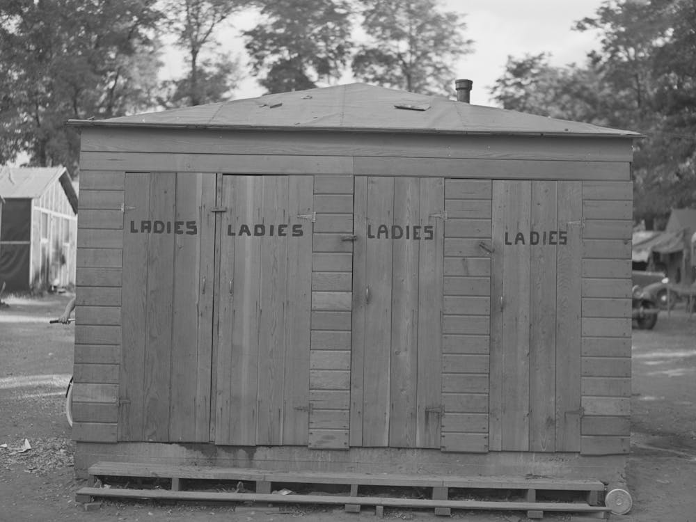 Sanitary Facilities At Cabin Trailer Camp Used By Workmen And Their Families, Hermiston, Oregon By Russell Lee