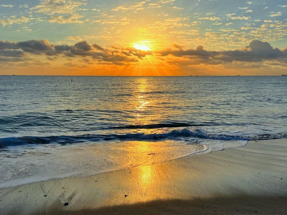 Sunset On The Beach, Fort Lauderdale 2/2023 (Sunset Series)