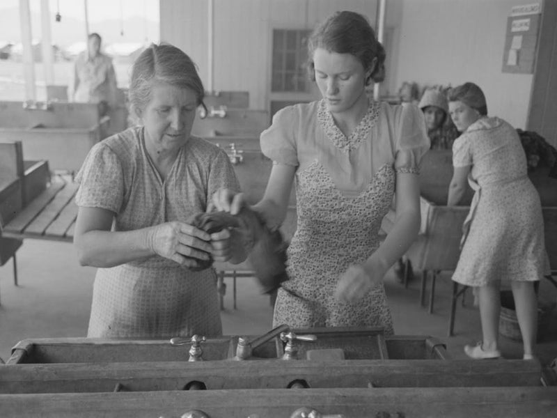 Wives Of Migratory Laborers Working In The Laundry Room At The Agua Fria Migratory Labor Camp, Arizona By