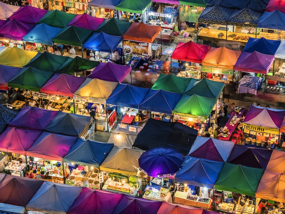 Marché de nuit du train