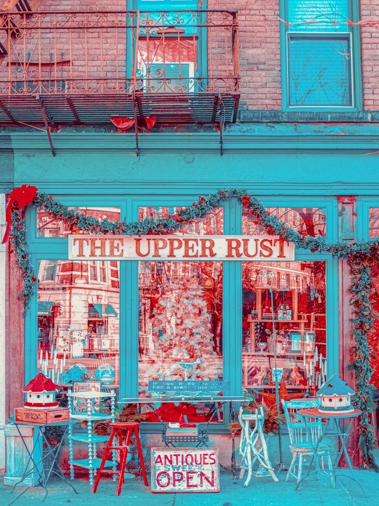 Christmas Antiques In New York