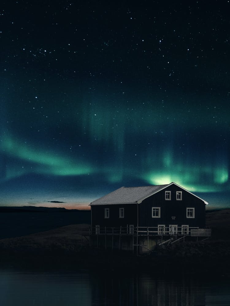 Aurora Home