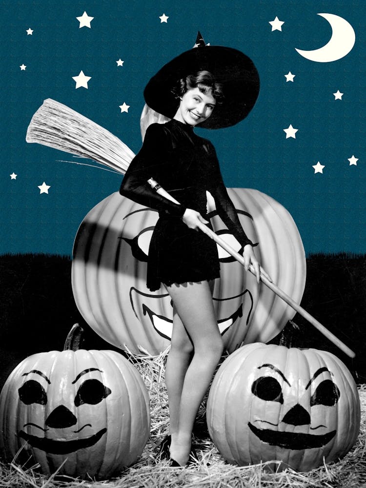 Pin-up-Hexe mit Besen und Kürbissen in der Halloween-Nacht
