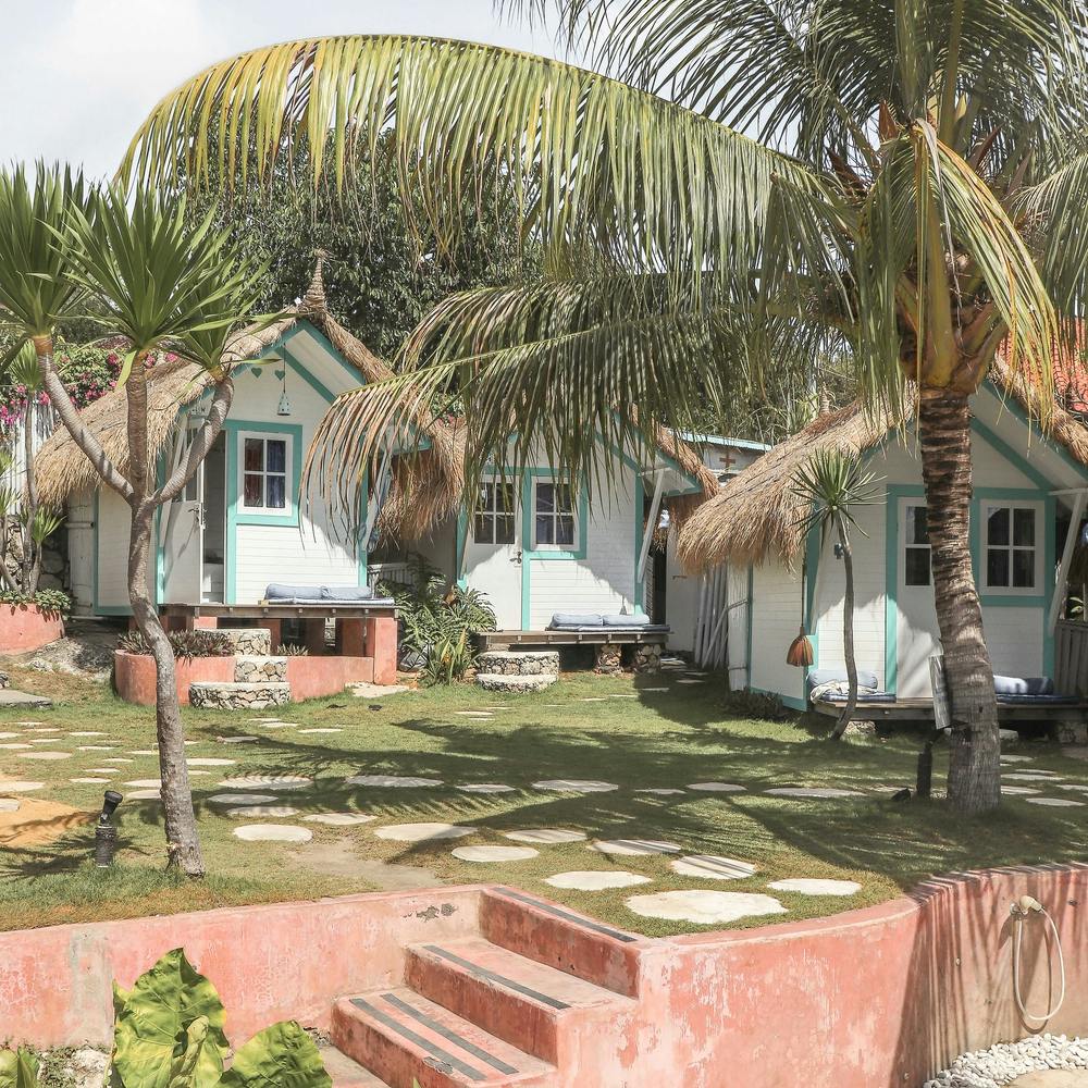 Tropical Garden Houses Square