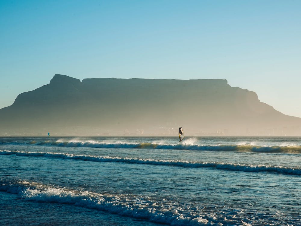 Tablemountain Windsurfer