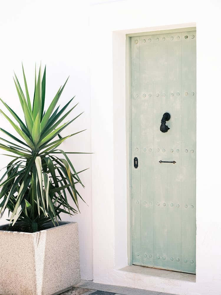 Pastel green door in Eivissa // Ibiza Travel Photography