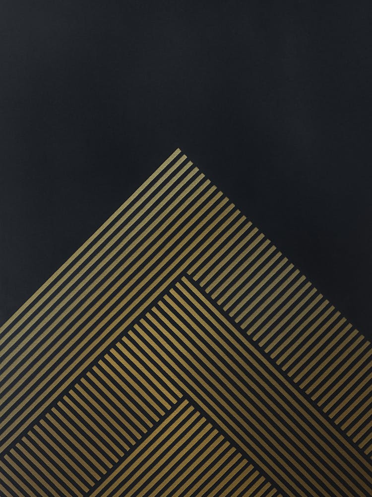 Pyramid Of Love Gold Stripes