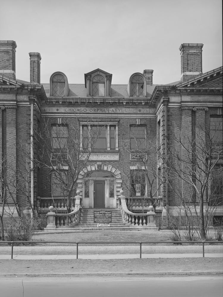 Good Shepherd Community Center, Chicago, Illinois By Russell Lee